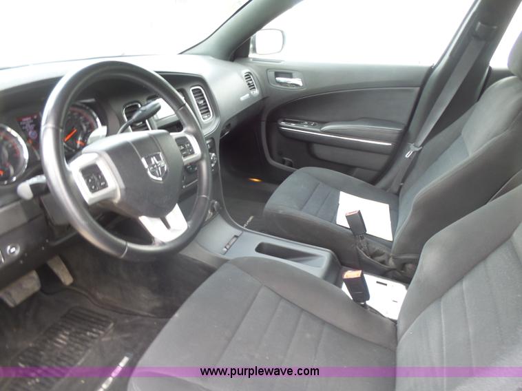 image for item L7476 2012 Dodge Charger Police