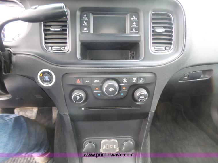 image for item L7476 2012 Dodge Charger Police