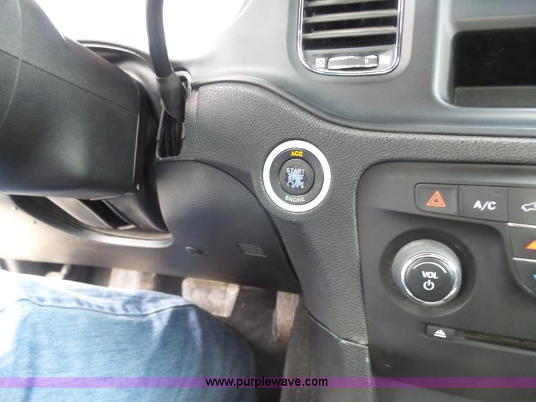 image for item L7476 2012 Dodge Charger Police