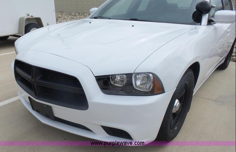 image for item L7476 2012 Dodge Charger Police