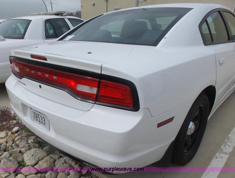 image for item L7476 2012 Dodge Charger Police