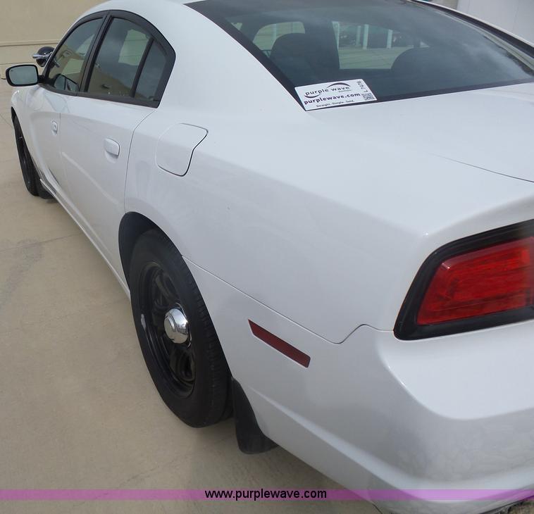 image for item L7476 2012 Dodge Charger Police
