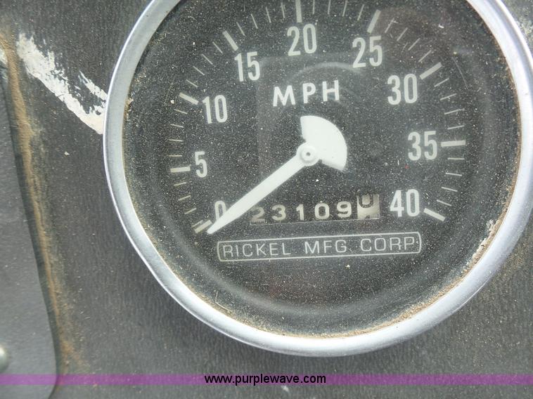 image for item L7478 1980 Big A self-propelled applicator