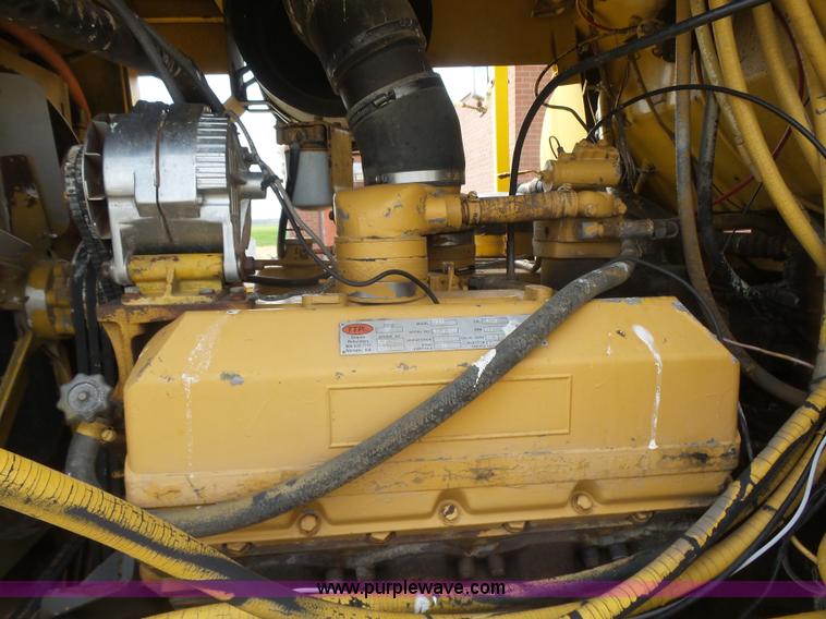 image for item L7478 1980 Big A self-propelled applicator