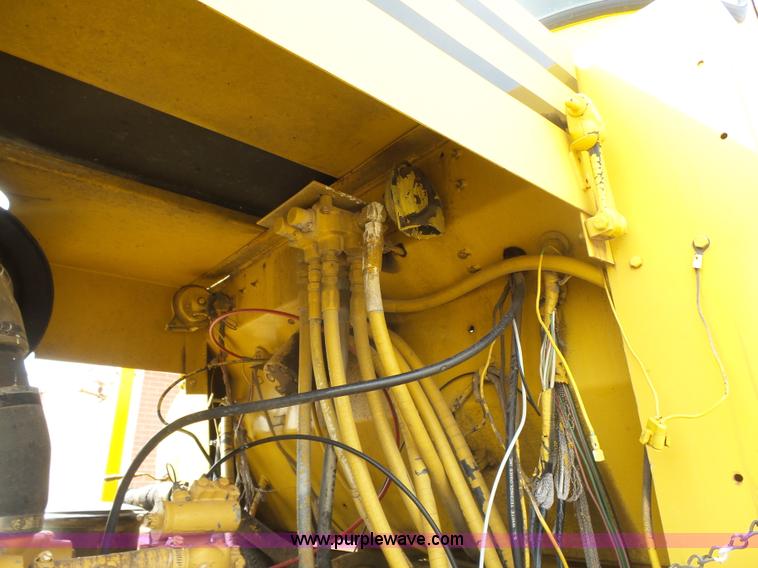 image for item L7478 1980 Big A self-propelled applicator