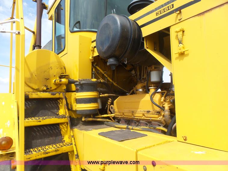 image for item L7478 1980 Big A self-propelled applicator