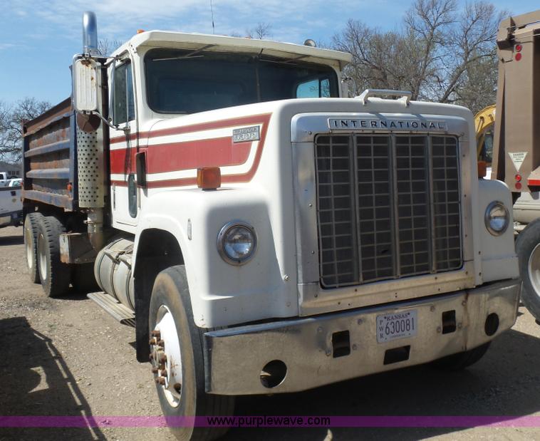 image for item L7480 1977 International Transtar 4300 dump truck<br />A bidding error occurred in the last moments of bidding on this asset in our April 28 Construction Equipment Auction.