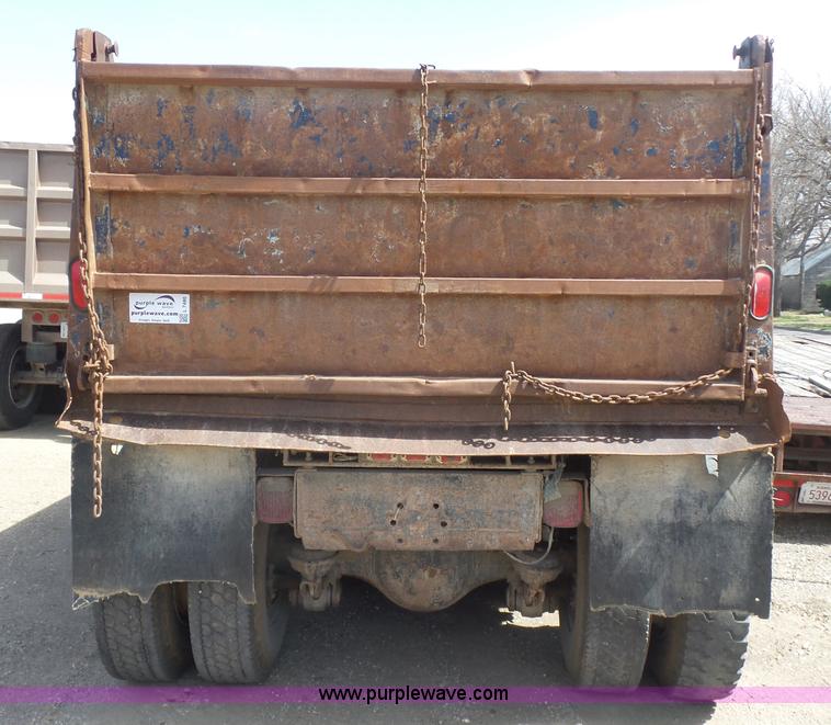 image for item L7480 1977 International Transtar 4300 dump truck<br />A bidding error occurred in the last moments of bidding on this asset in our April 28 Construction Equipment Auction.