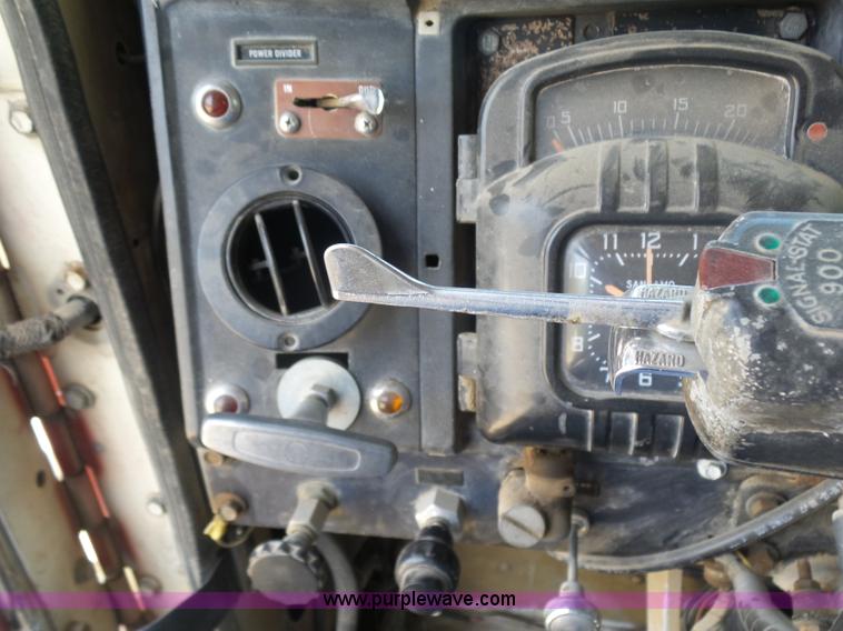 image for item L7480 1977 International Transtar 4300 dump truck<br />A bidding error occurred in the last moments of bidding on this asset in our April 28 Construction Equipment Auction.