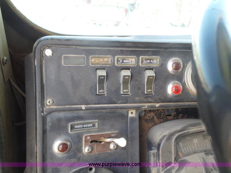 image for item L7480 1977 International Transtar 4300 dump truck<br />A bidding error occurred in the last moments of bidding on this asset in our April 28 Construction Equipment Auction.