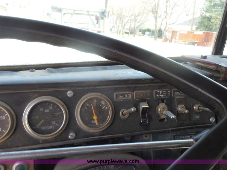 image for item L7480 1977 International Transtar 4300 dump truck<br />A bidding error occurred in the last moments of bidding on this asset in our April 28 Construction Equipment Auction.