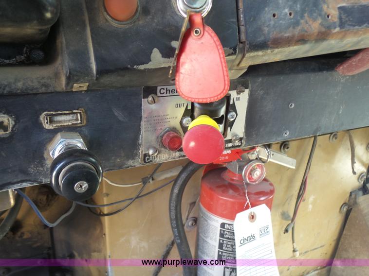 image for item L7480 1977 International Transtar 4300 dump truck<br />A bidding error occurred in the last moments of bidding on this asset in our April 28 Construction Equipment Auction.