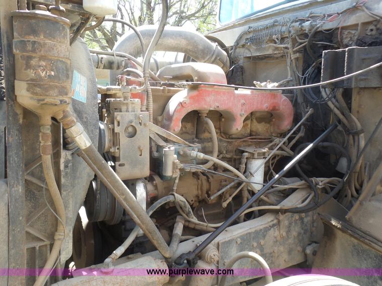 image for item L7480 1977 International Transtar 4300 dump truck<br />A bidding error occurred in the last moments of bidding on this asset in our April 28 Construction Equipment Auction.