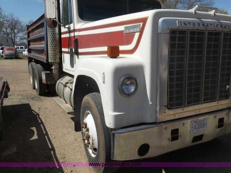 image for item L7480 1977 International Transtar 4300 dump truck<br />A bidding error occurred in the last moments of bidding on this asset in our April 28 Construction Equipment Auction.