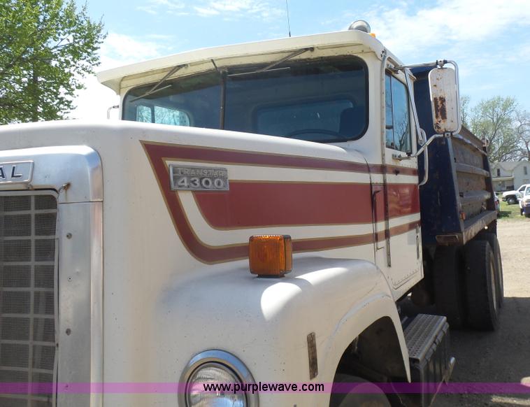 image for item L7480 1977 International Transtar 4300 dump truck<br />A bidding error occurred in the last moments of bidding on this asset in our April 28 Construction Equipment Auction.
