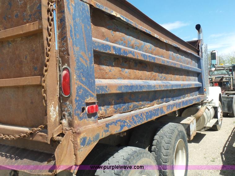 image for item L7480 1977 International Transtar 4300 dump truck<br />A bidding error occurred in the last moments of bidding on this asset in our April 28 Construction Equipment Auction.