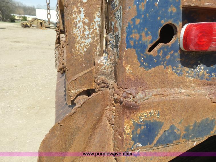 image for item L7480 1977 International Transtar 4300 dump truck<br />A bidding error occurred in the last moments of bidding on this asset in our April 28 Construction Equipment Auction.