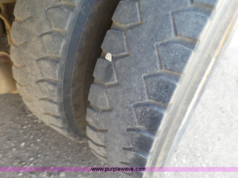 image for item L7480 1977 International Transtar 4300 dump truck<br />A bidding error occurred in the last moments of bidding on this asset in our April 28 Construction Equipment Auction.