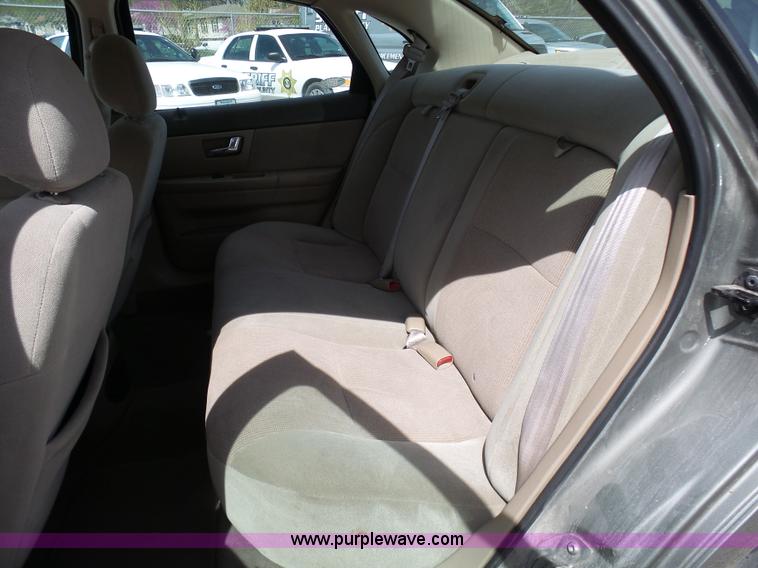 image for item N9452 2002 Ford Taurus SES