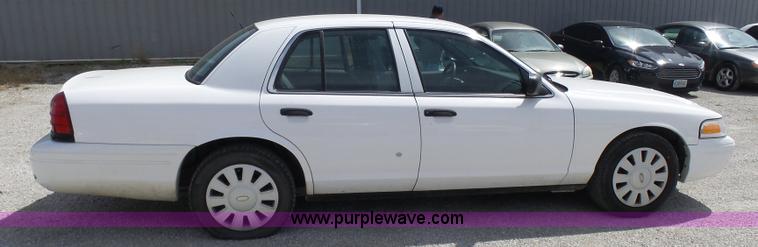 image for item N9453 2009 Ford Crown Victoria Police Interceptor