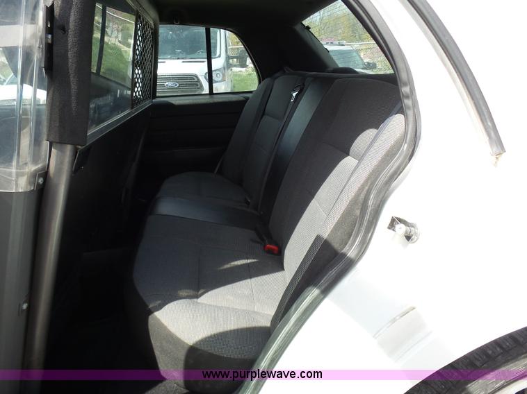 image for item N9453 2009 Ford Crown Victoria Police Interceptor