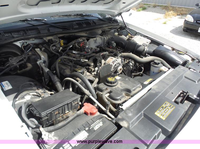 image for item N9453 2009 Ford Crown Victoria Police Interceptor