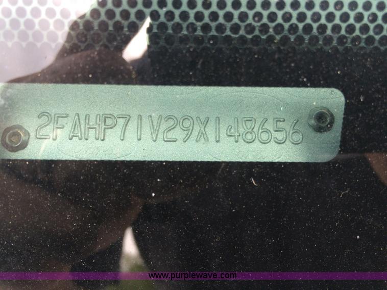 image for item N9453 2009 Ford Crown Victoria Police Interceptor