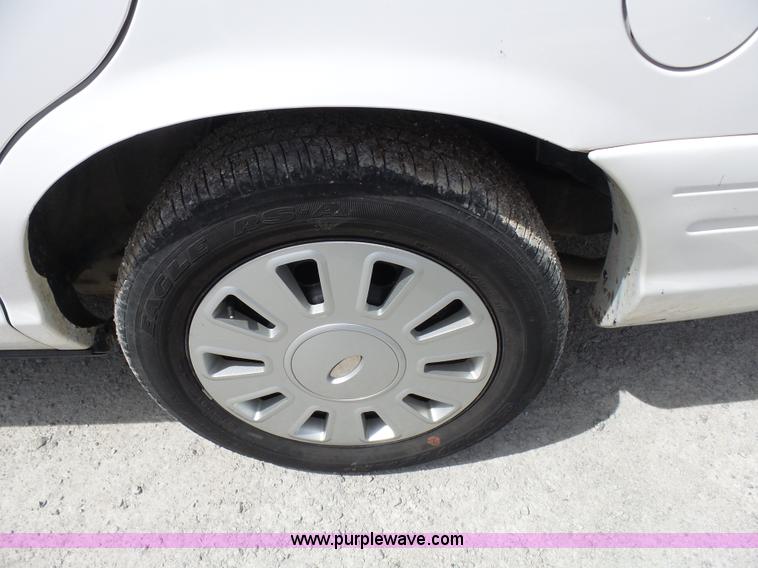 image for item N9454 2008 Ford Crown Victoria Police Interceptor