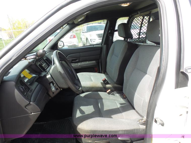 image for item N9454 2008 Ford Crown Victoria Police Interceptor