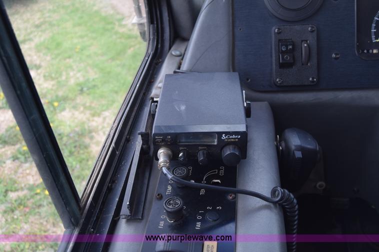 image for item BF9974 2001 Workhorse Star bus