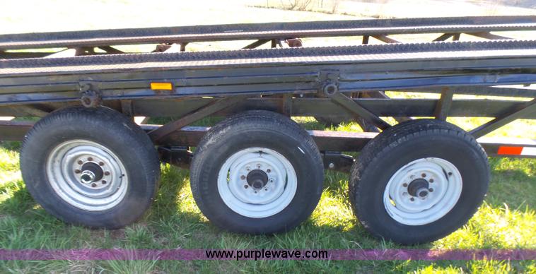 image for item BG9083 1994 Take 3 car trailer