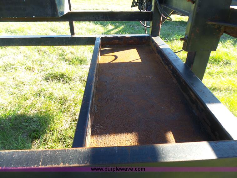 image for item BG9083 1994 Take 3 car trailer