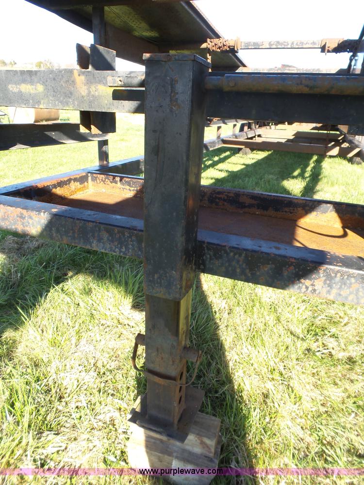 image for item BG9083 1994 Take 3 car trailer