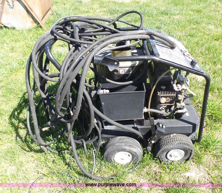 image for item BG9087 MTM 1502 pressure washer