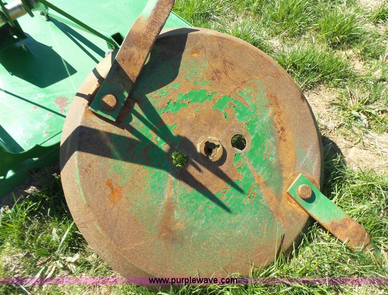 image for item BG9101 John Deere MX6 rotary mower