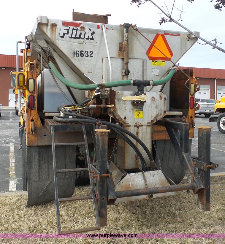 image for item BH9401 2002 International 4900 dump truck