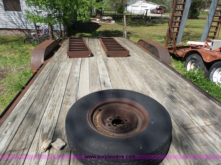 image for item BL9528 1999 shop built utility trailer