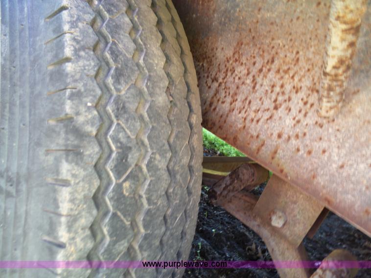 image for item BL9528 1999 shop built utility trailer