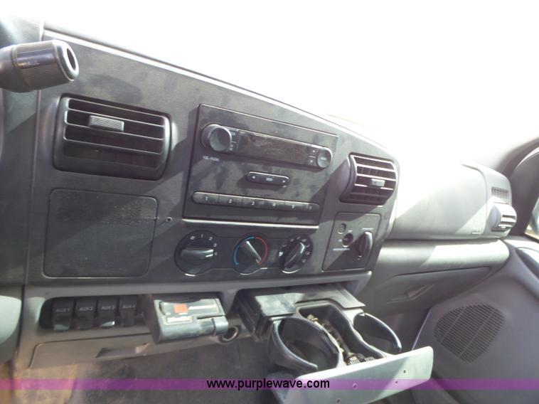 image for item BL9696 2006 Ford F250 Super Duty SuperCab pickup truck