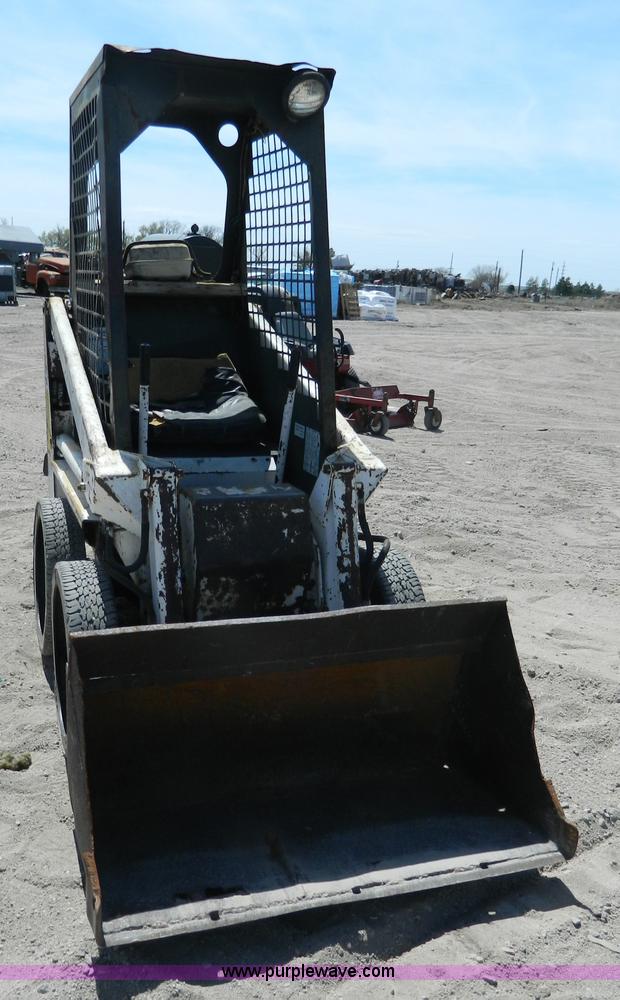 image for item BQ9869 1978 Bobcat 310 skid steer