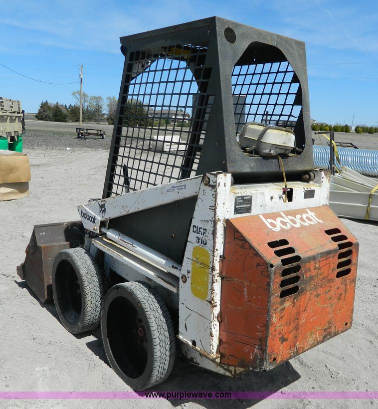 image for item BQ9869 1978 Bobcat 310 skid steer