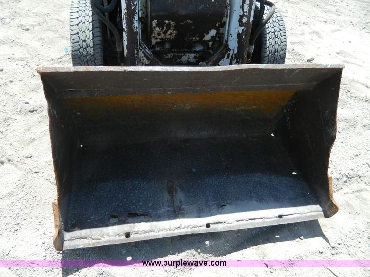 image for item BQ9869 1978 Bobcat 310 skid steer