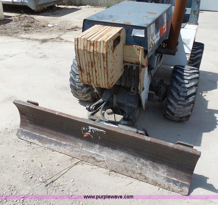 image for item G3754 1989 Bobcat 3023 trencher