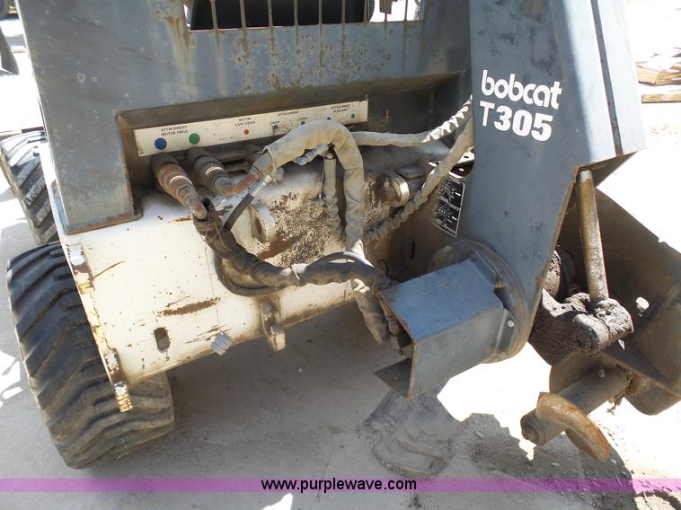 image for item G3754 1989 Bobcat 3023 trencher