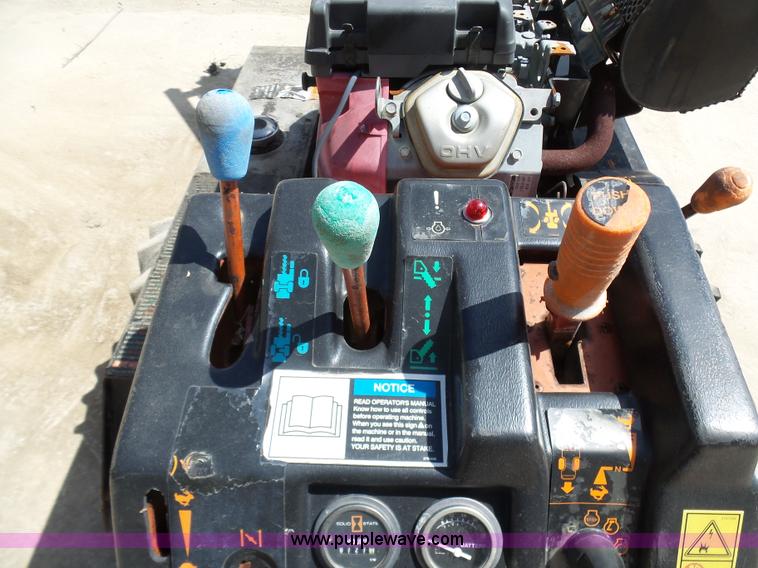 image for item G3755 Ditch Witch 1820 trencher