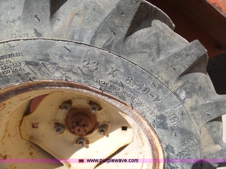 image for item G3755 Ditch Witch 1820 trencher