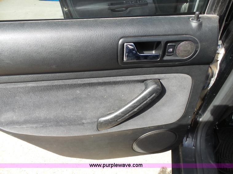 image for item J4991 2002 Volkswagen Jetta GLS TDI