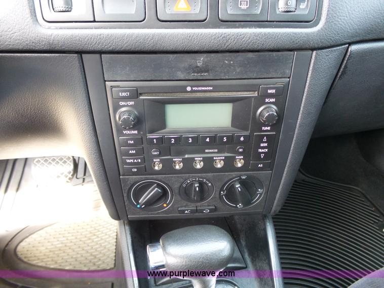 image for item J4991 2002 Volkswagen Jetta GLS TDI