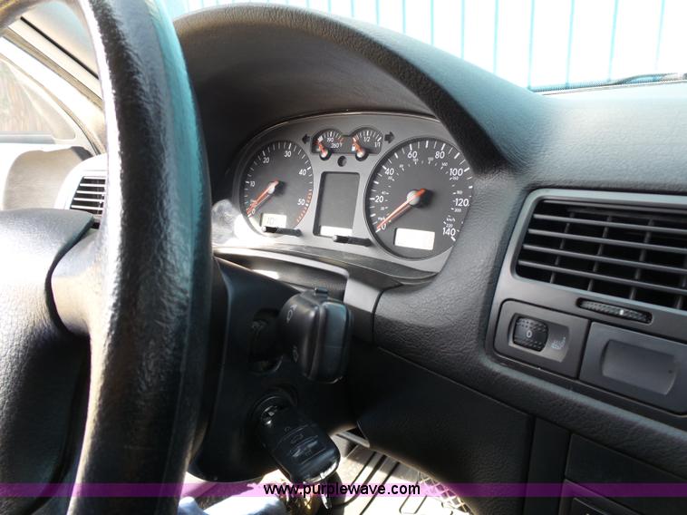 image for item J4991 2002 Volkswagen Jetta GLS TDI