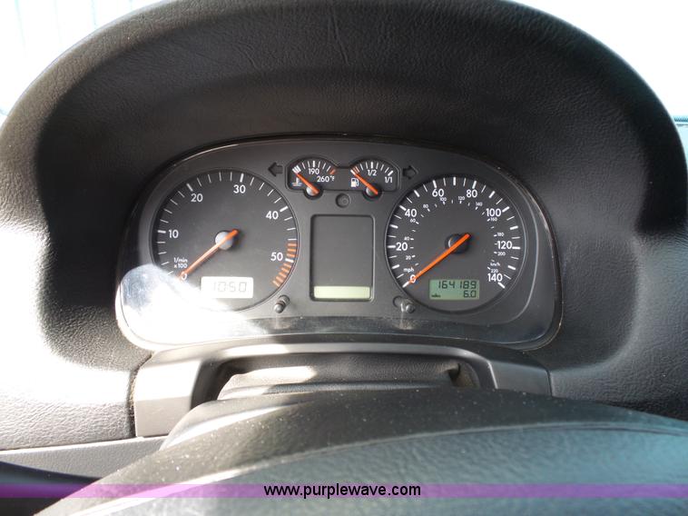 image for item J4991 2002 Volkswagen Jetta GLS TDI